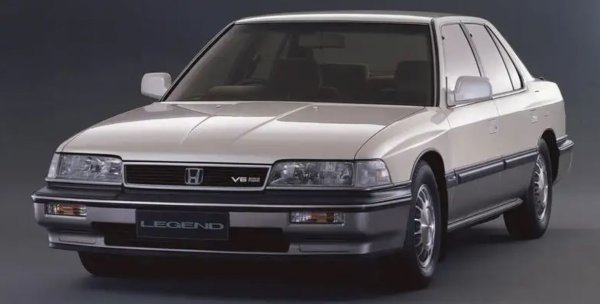 Производството на петото (и последно) поколение Legend приключва в Япония през 2021 г., но Honda се отказва от своя водещ модел за Великобритания преди повече от десетилетие. Тези задвижвани с V6 двигател седани и (в ранните дни) купета винаги са били сред най-редките коли по пътищата.